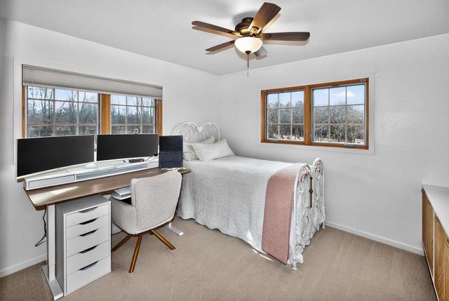 308 Prairie View DRIVE, North Prairie, WI 53153