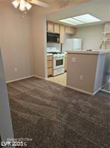 1908 Desert Falls Court 106, Las Vegas, NV 89128