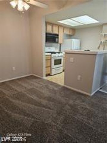 1908 Desert Falls Court 106, Las Vegas, NV 89128