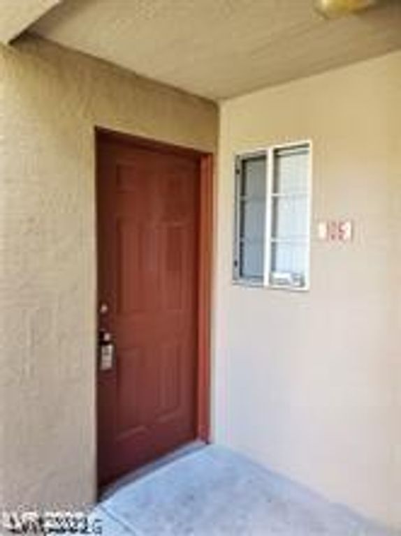 1908 Desert Falls Court 106, Las Vegas, NV 89128