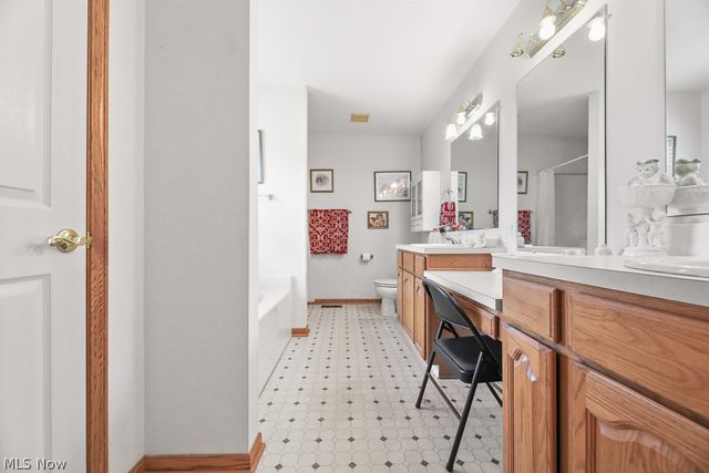 1149 Terraho Drive, Salem, OH 44460
