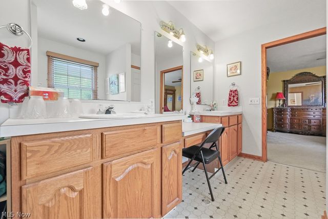 1149 Terraho Drive, Salem, OH 44460