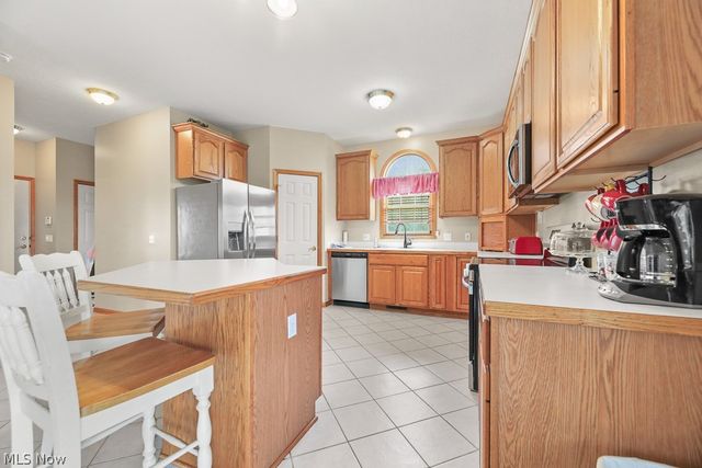 1149 Terraho Drive, Salem, OH 44460