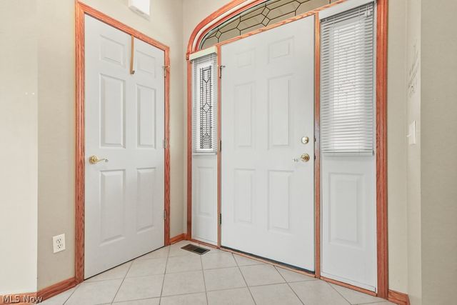1149 Terraho Drive, Salem, OH 44460