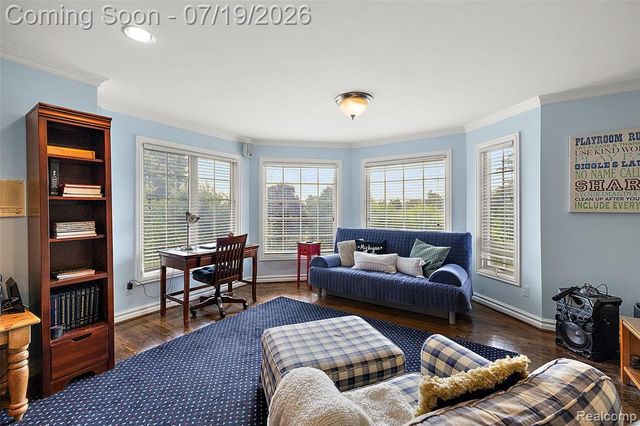 1370 Fieldway Drive, Bloomfield Hills, MI 48302
