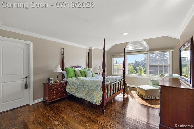 1370 Fieldway Drive, Bloomfield Hills, MI 48302