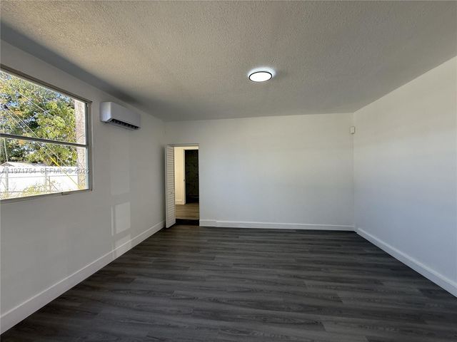 7813 Biltmore Blvd, Miramar, FL 33023