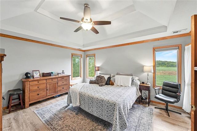 14275 142nd Street, Bonner Springs, KS 66012