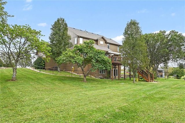 14275 142nd Street, Bonner Springs, KS 66012