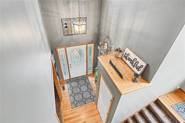 14275 142nd Street, Bonner Springs, KS 66012