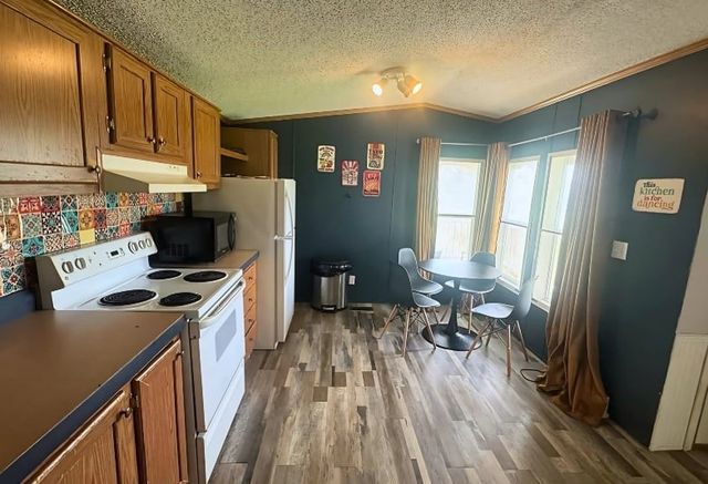 290 Vz County Road 3111, Edgewood, TX 75117
