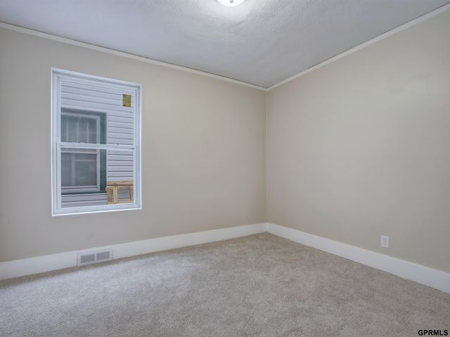 4413 Sprague Street, Omaha, NE 68111