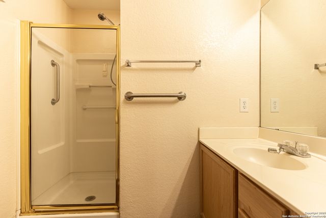 7910 LATTIMER POND, San Antonio, TX 78254