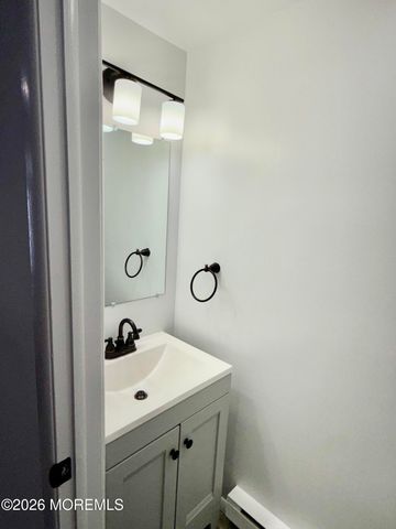 600 Clifton Avenue 1-6, Toms River, NJ 08753