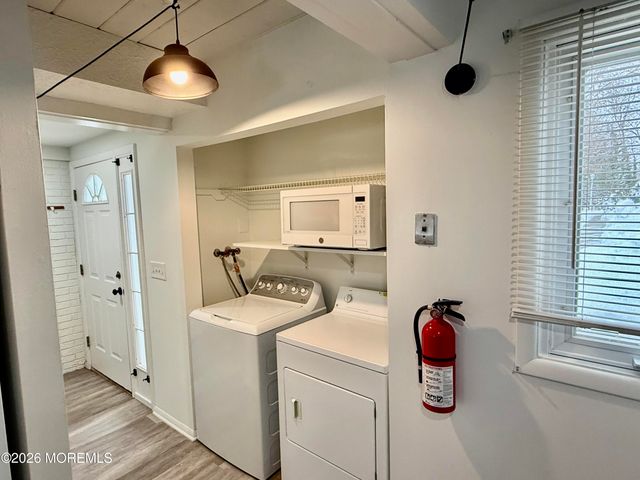 600 Clifton Avenue 1-6, Toms River, NJ 08753