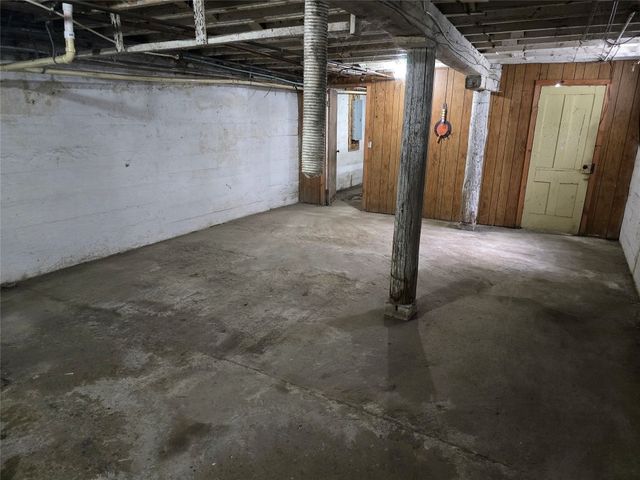 135-137 MEADVILLE Street, Edinboro, PA 16412