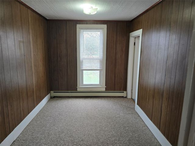 135-137 MEADVILLE Street, Edinboro, PA 16412