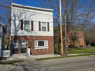 135-137 MEADVILLE Street, Edinboro, PA 16412