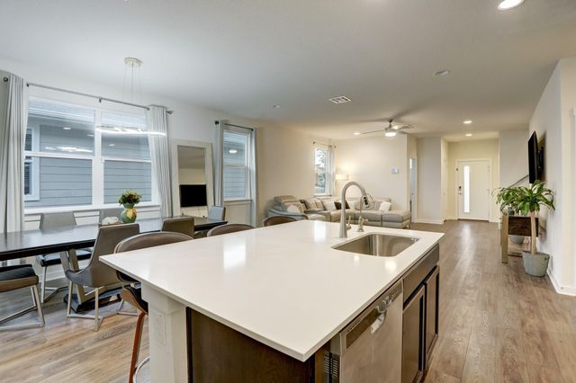 113 Filifera CT, Leander, TX 78641