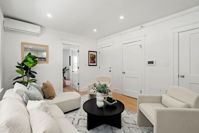 60 Derby St one, Somerville, MA 02145
