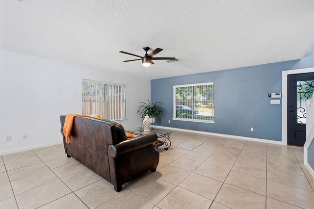 6614 Roseborough DR, Austin, TX 78747