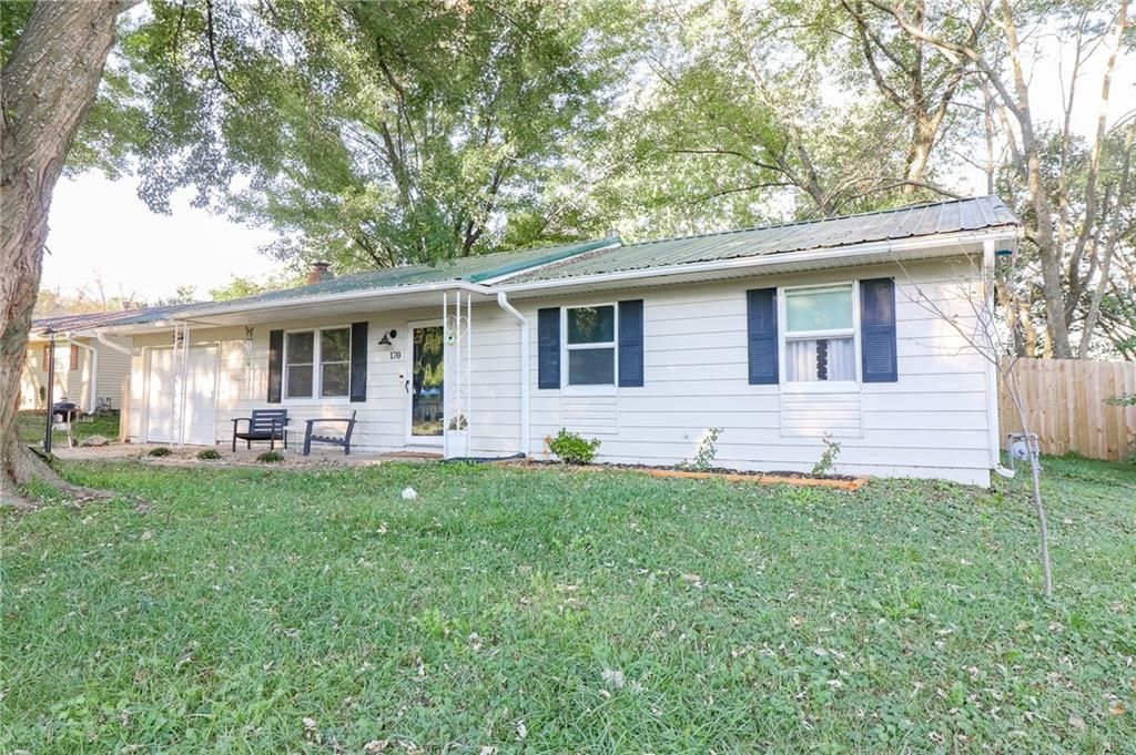 170 SE 411th Road, Warrensburg, MO 64093