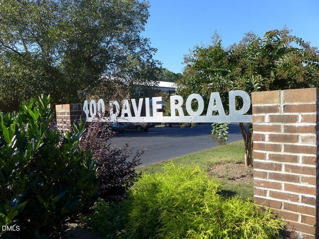 400 Davie Road 8, Carrboro, NC 27510