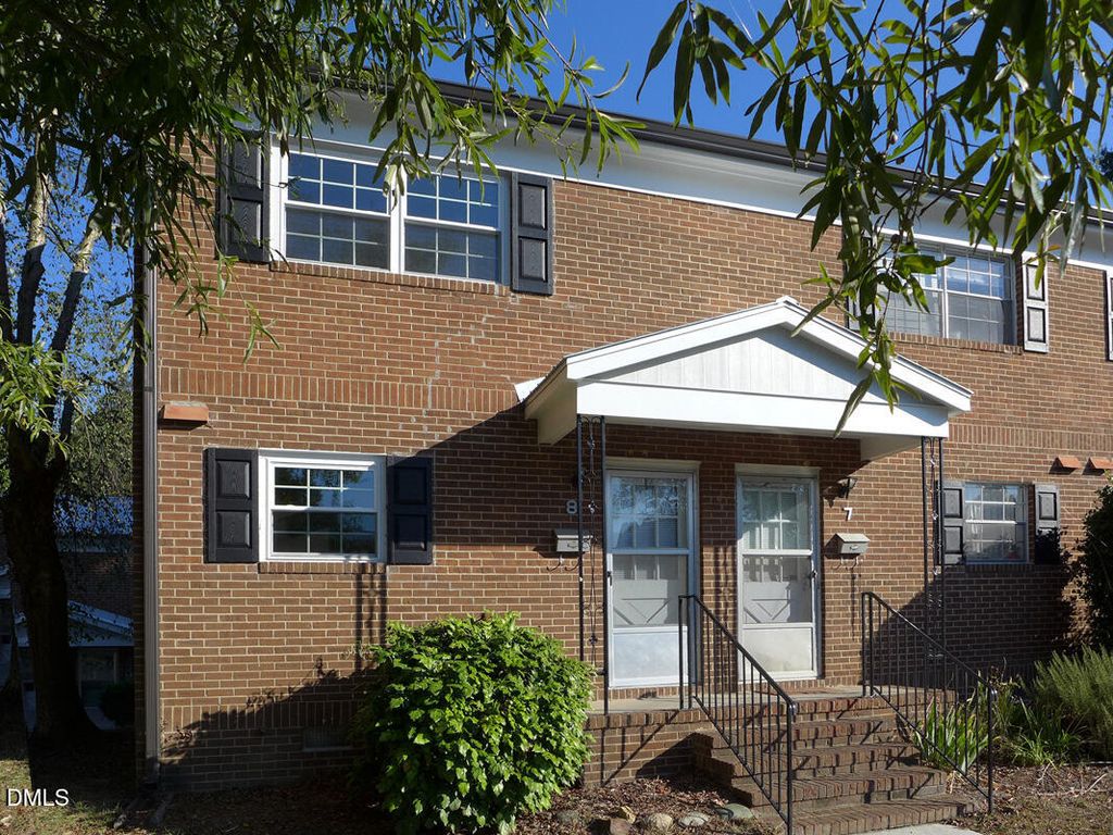 400 Davie Road 8, Carrboro, NC 27510
