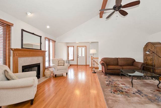 10502 SAN LUIS Lane, Orland Park, IL 60467