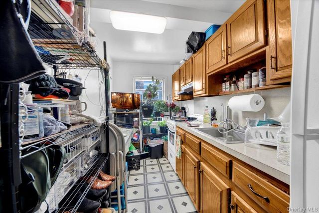 127 N 5th Avenue, Mount Vernon, NY 10550