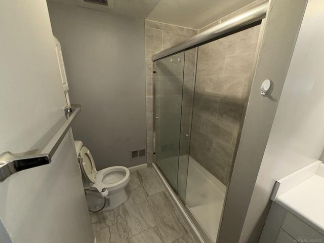 35144 Terrybrook Drive, Sterling Heights, MI 48312