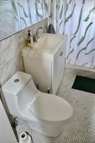 237 Highland Ave, Somerville, MA 02143