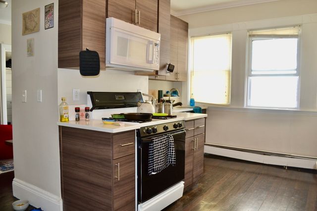 237 Highland Ave, Somerville, MA 02143