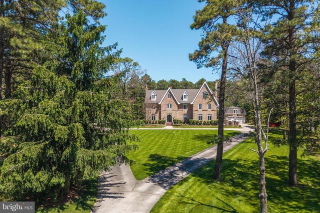 22 GRASSY LAKE RD, Shamong, NJ 08088