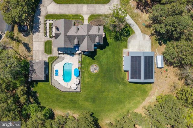 22 GRASSY LAKE RD, Shamong, NJ 08088