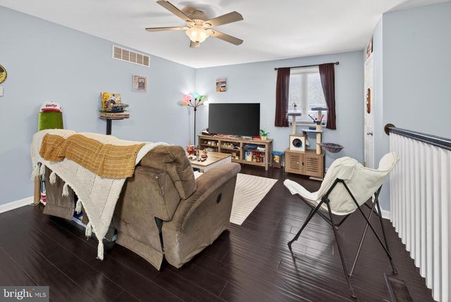 22 GRASSY LAKE RD, Shamong, NJ 08088