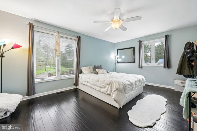 22 GRASSY LAKE RD, Shamong, NJ 08088