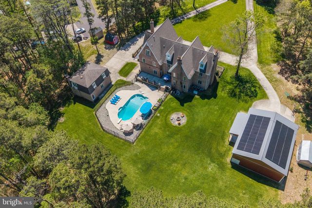 22 GRASSY LAKE RD, Shamong, NJ 08088