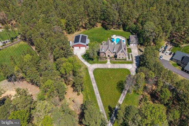 22 GRASSY LAKE RD, Shamong, NJ 08088