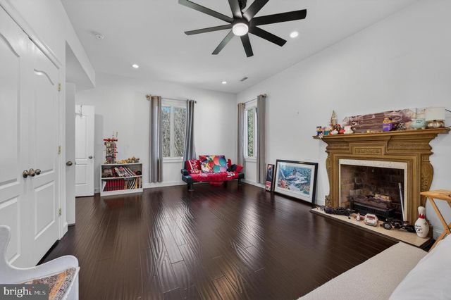 22 GRASSY LAKE RD, Shamong, NJ 08088