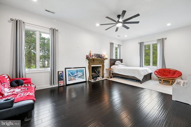 22 GRASSY LAKE RD, Shamong, NJ 08088
