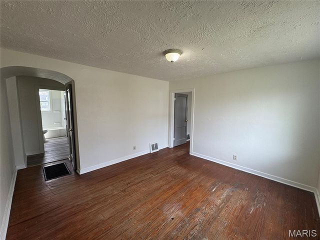 916 Murcia Street, St Louis, MO 63138