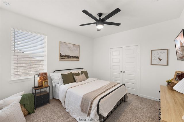 1356 Kingsgate Drive, Bryan, TX 77807