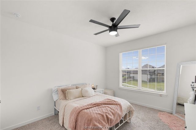 1356 Kingsgate Drive, Bryan, TX 77807