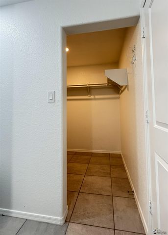 384 N 22 Dr, San Luis, AZ 85336