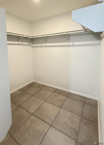 384 N 22 Dr, San Luis, AZ 85336