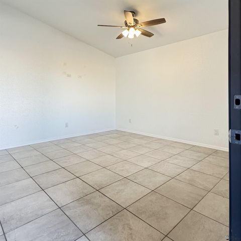384 N 22 Dr, San Luis, AZ 85336