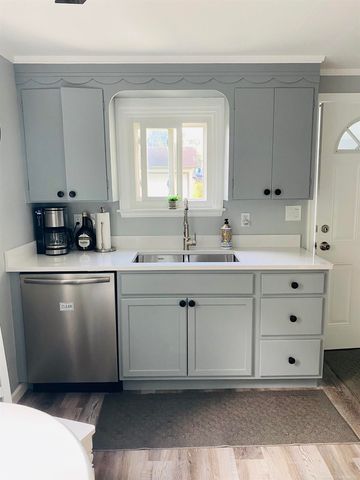 203 Gasoline Alley, Houghton Lake, MI 48629