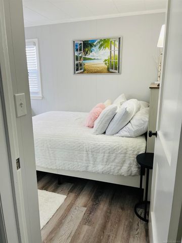 203 Gasoline Alley, Houghton Lake, MI 48629