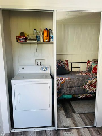 203 Gasoline Alley, Houghton Lake, MI 48629